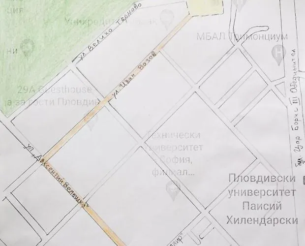 Апартаменти Midtown Place Loft таванска с баня Doris 2